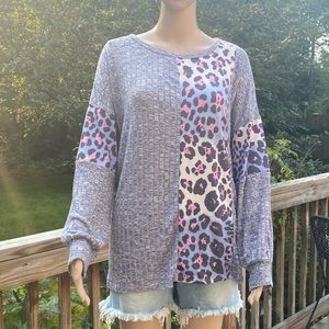 Haptics Animal Tie Dye and  Blue Grey Top size L